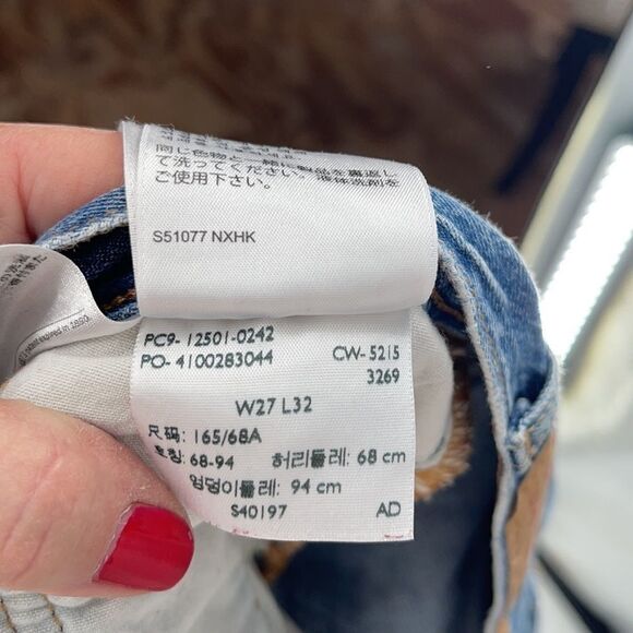 Levi’s distressed 501 jeans - Picture 8 of 9